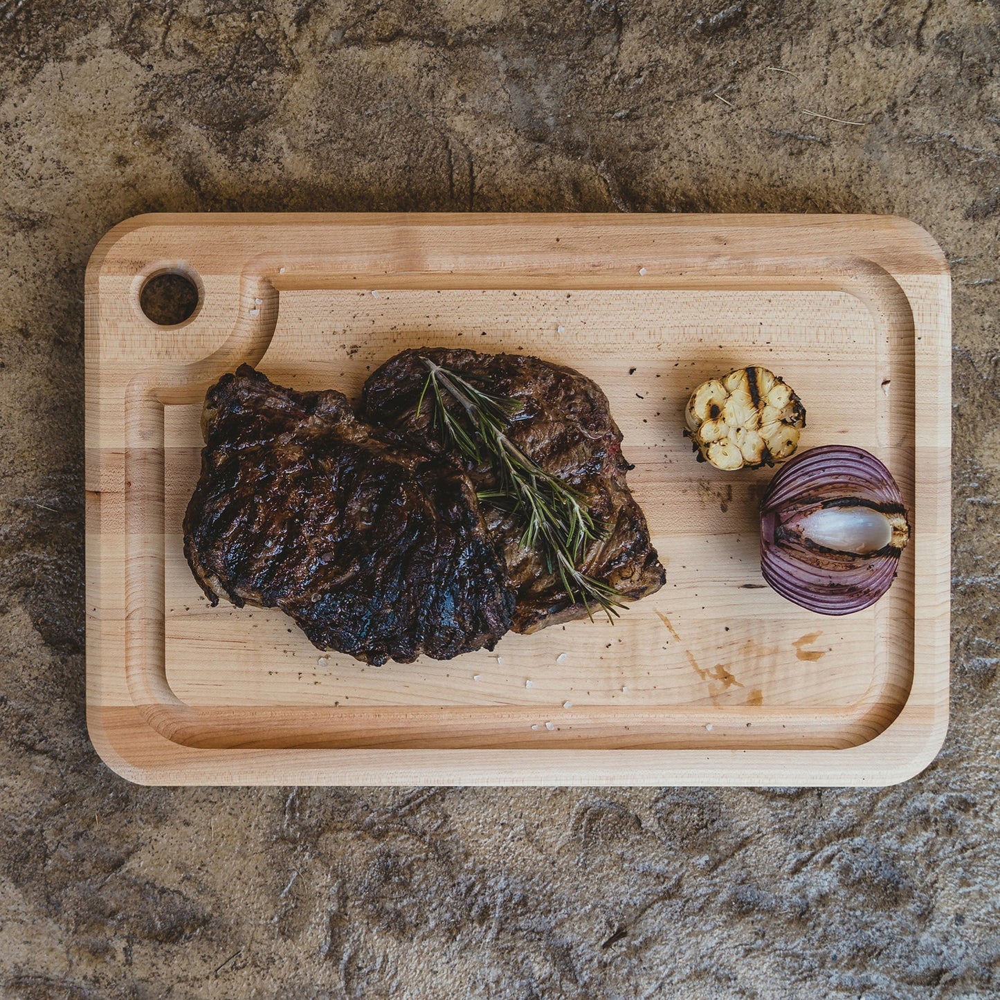 John Boos Prestige Maple Wood Edge Grain Kitchen Cutting Board,20" x 15" x 1.25"