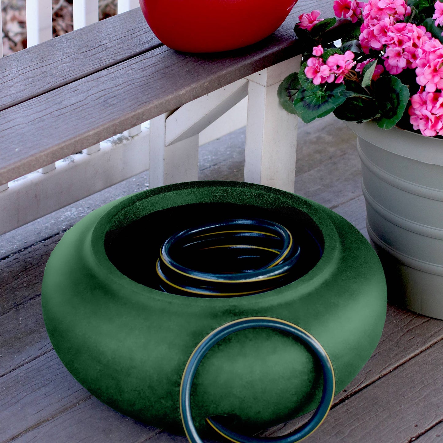 The HC Companies 21 Inch Garden Hose Holder Pot for 75 to 100 Ft Hoses (2 Pack)