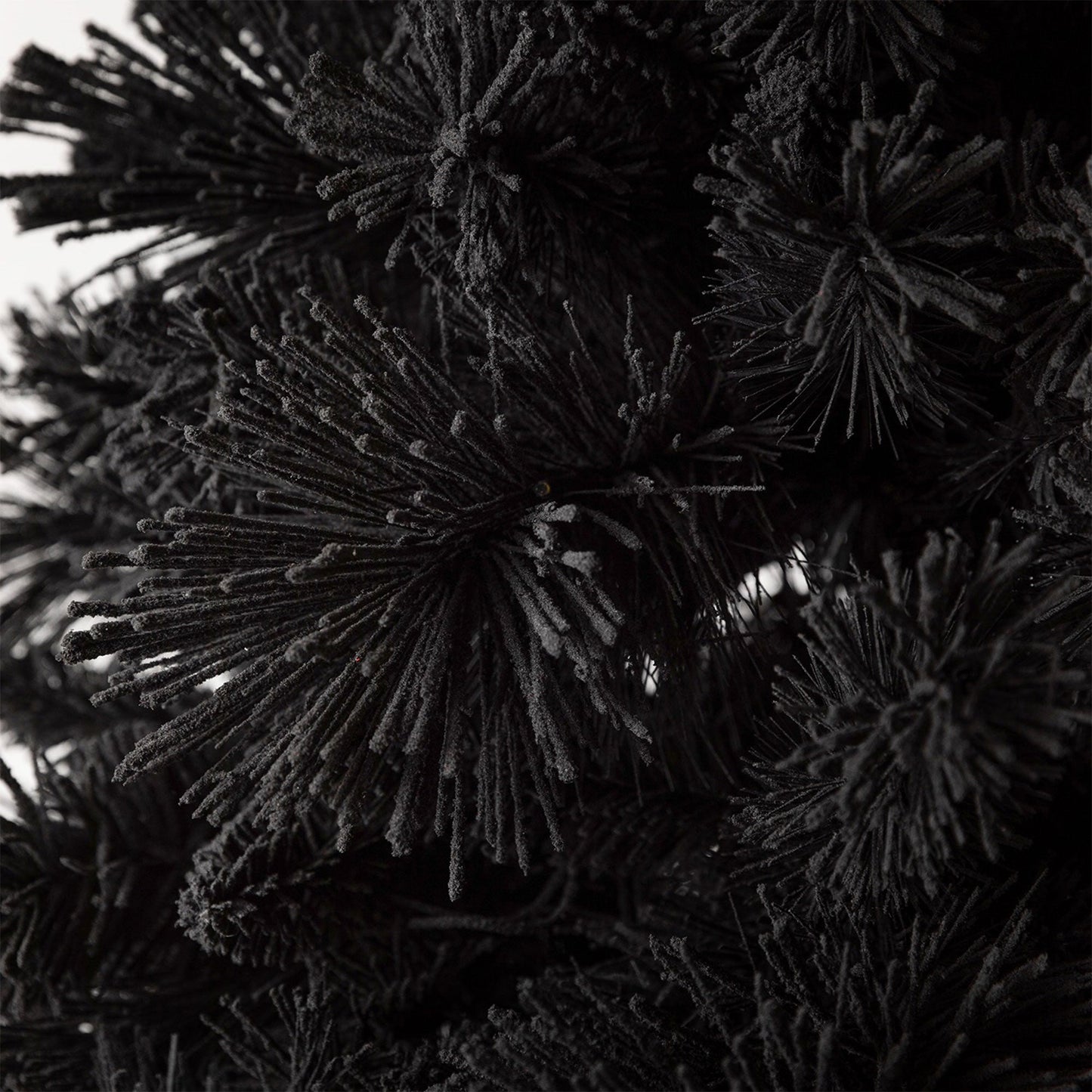 Home Heritage Rotating Tree Stand Base w/Snowdrift 6.5 Ft Pre-Lit Holiday Tree