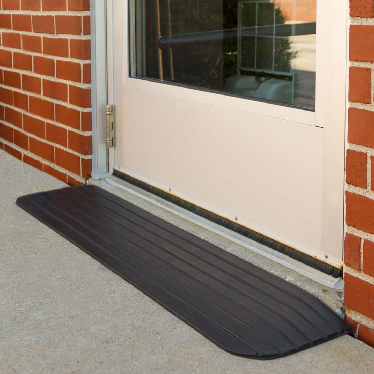 Silver Spring Rubber Threshold Ramp for Wheelchairs, Scooters & More, 1" Rise - Find Fresh Goods
