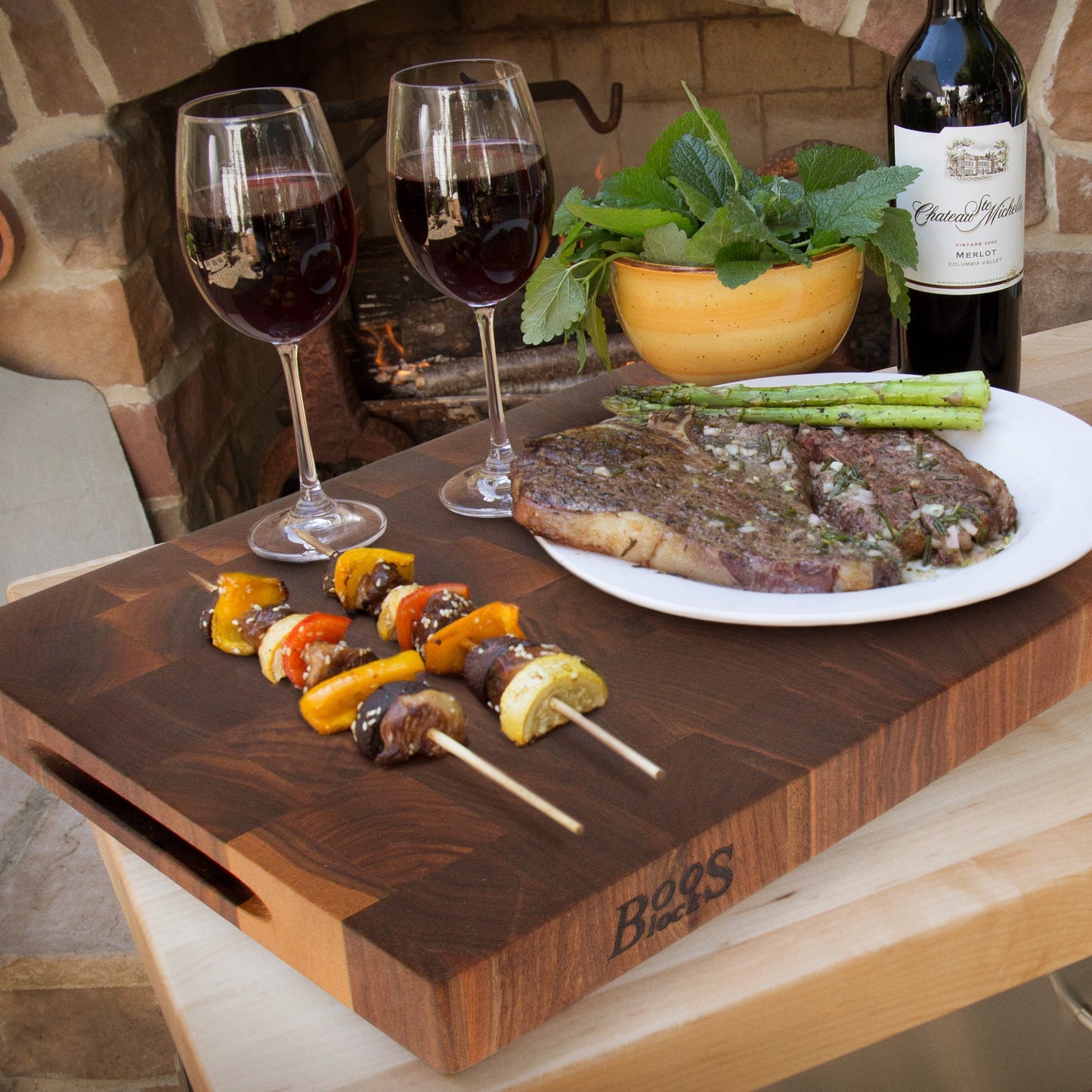 John Boos Walnut Wood Edge Grain Reversible Cutting Board, 18 x 12 x 1.75 Inches