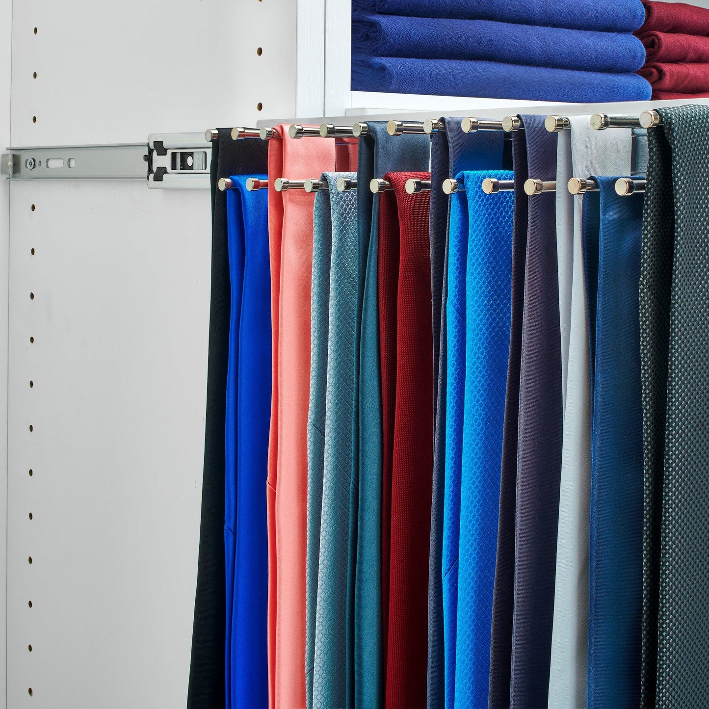 Rev-A-Shelf 14" Side Mount Extending Tie Organization Rack, Chrome, TRC-14CR