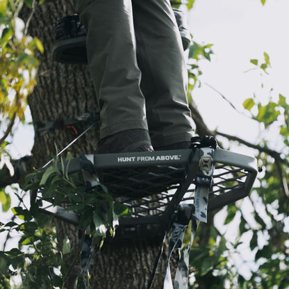 Hawk Helium XL Hang-On Treestand, Ultimate Large and Lightweight Stand, Grey