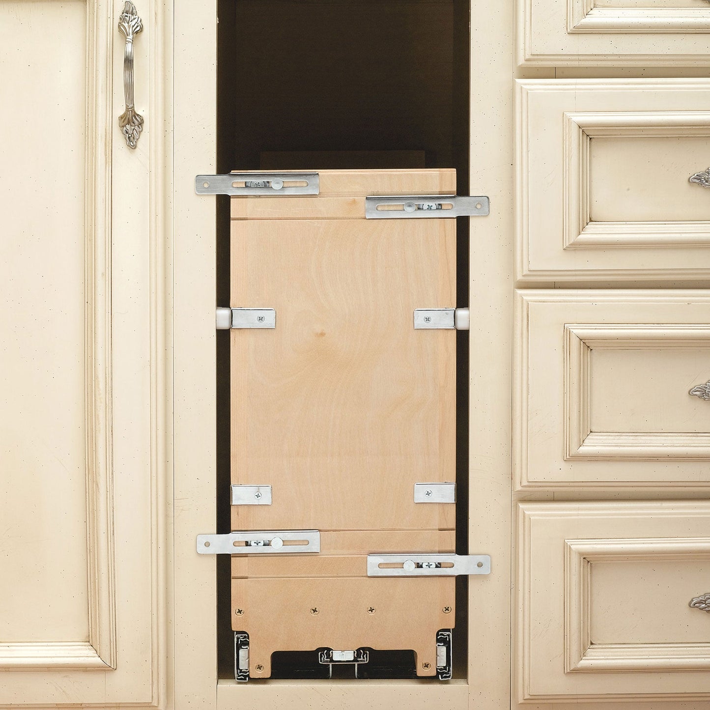 Rev-A-Shelf 8" Pullout Cabinet Organizer, Ball-bearing Soft-close, 447-BCBBSC-8C