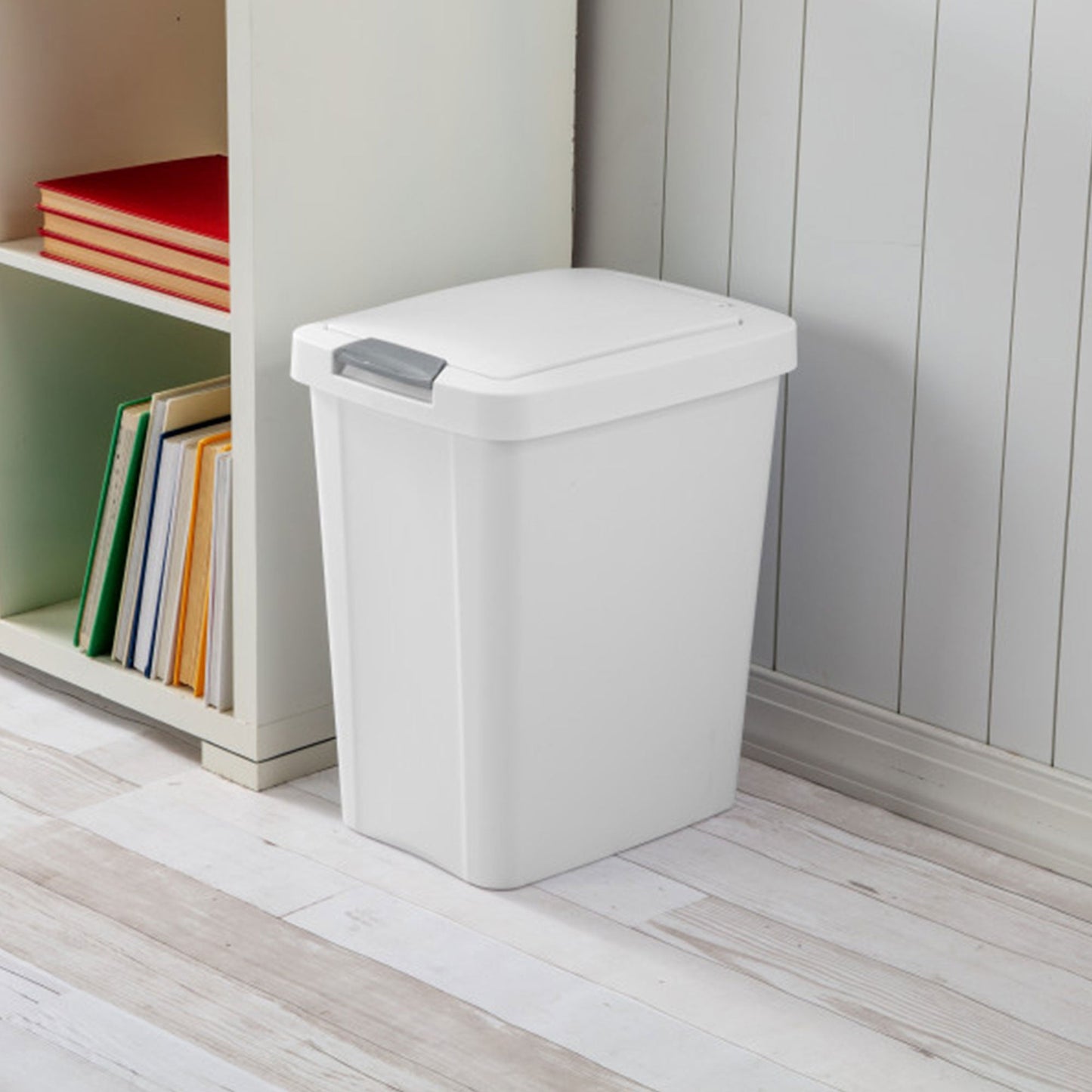 Sterilite 10438004 7.5 Gallon TouchTop Wastebasket w/ Titanium Latch, White 8 Ct