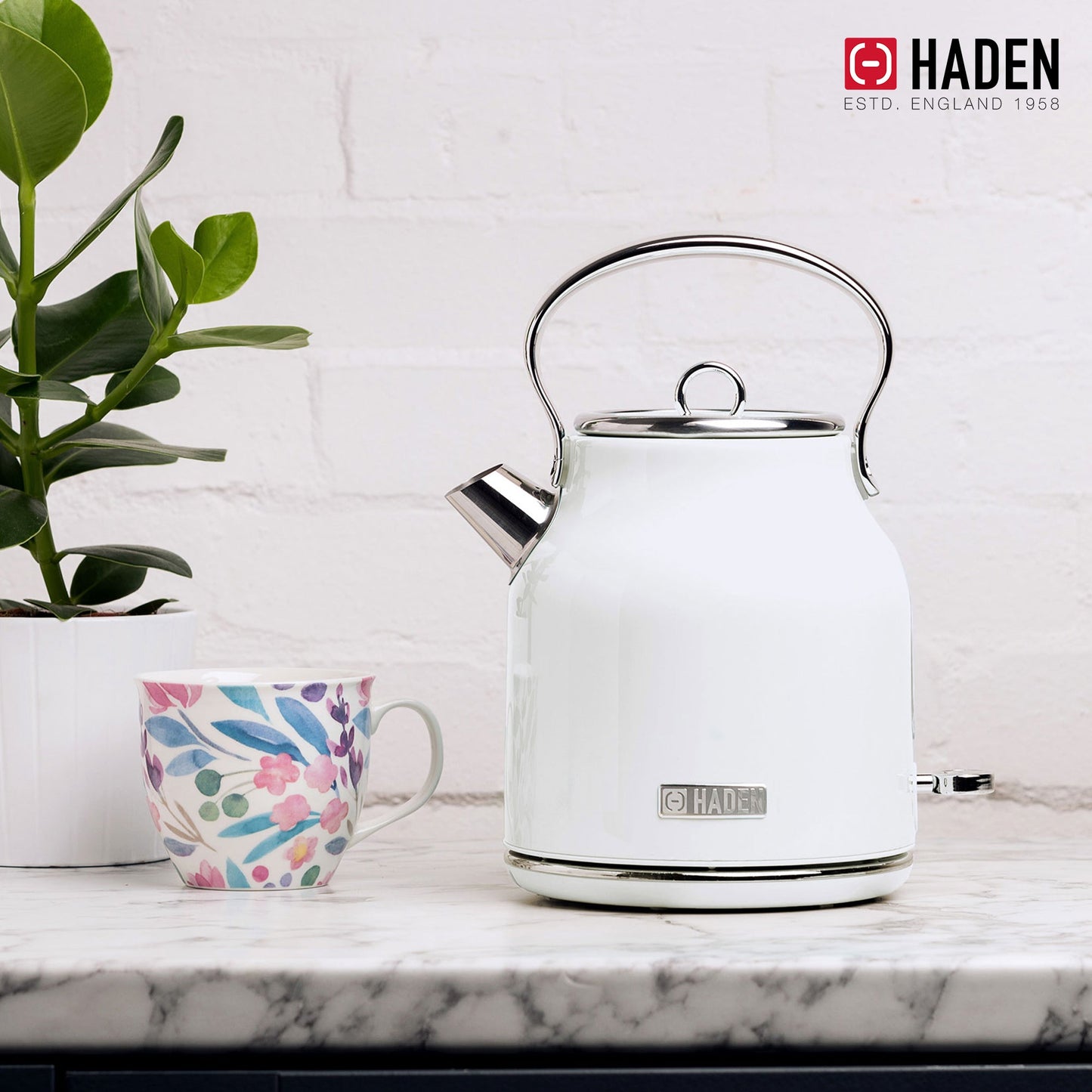 Haden Heritage 1.7 Liter Stainless Steel Electric Water Kettle, Ivory & Chrome