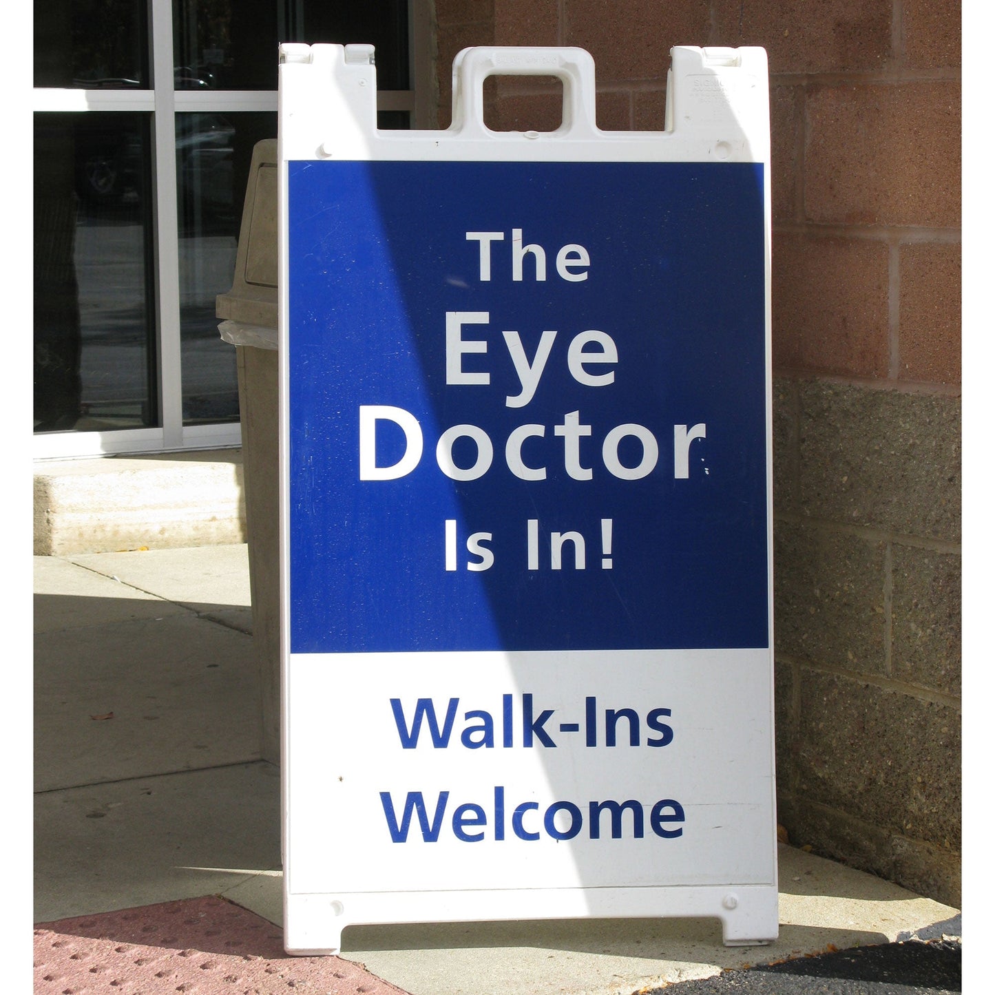 Plasticade Signicade Portable Folding Sidewalk Double Sided Sign Stand, White