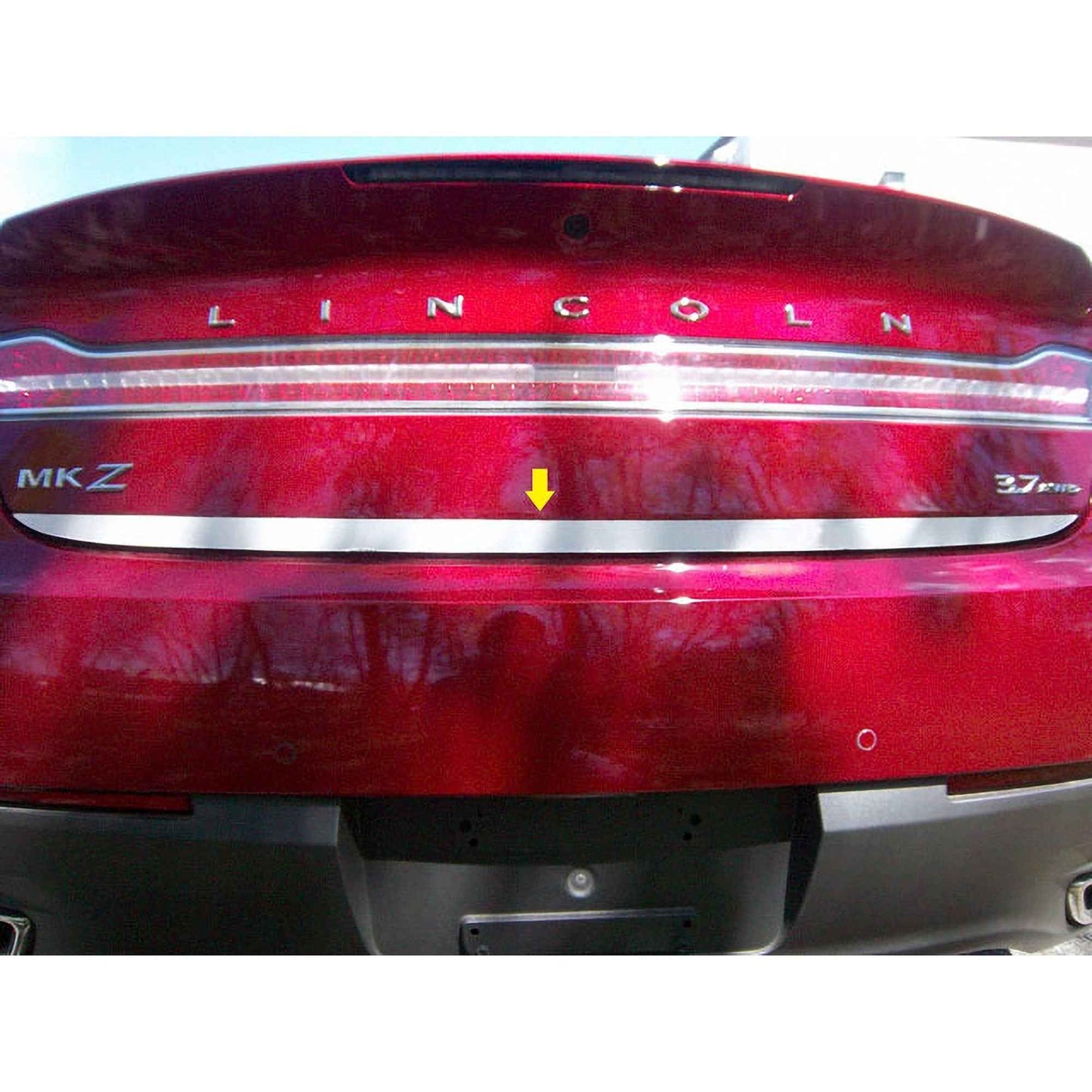 QAA RD53630 1 Piece Stainless Steel Rear Deck Trunk Trim for Lincoln MKZ, Chrome