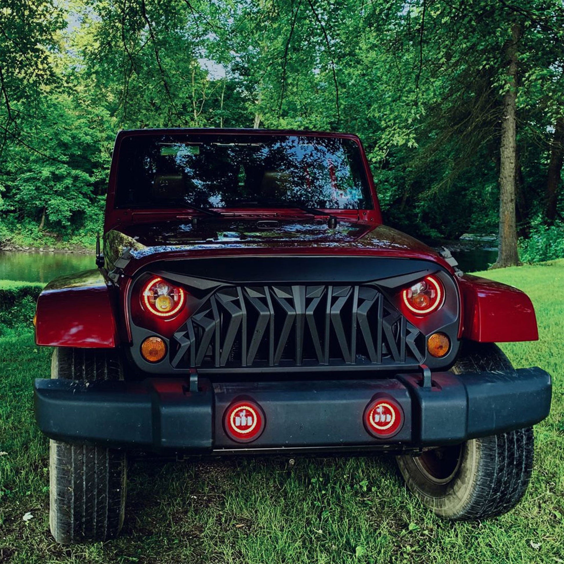 American Modified Front Shark Grille for 2007 to 2018 Jeep Models, Matte Black - Find Fresh Goods