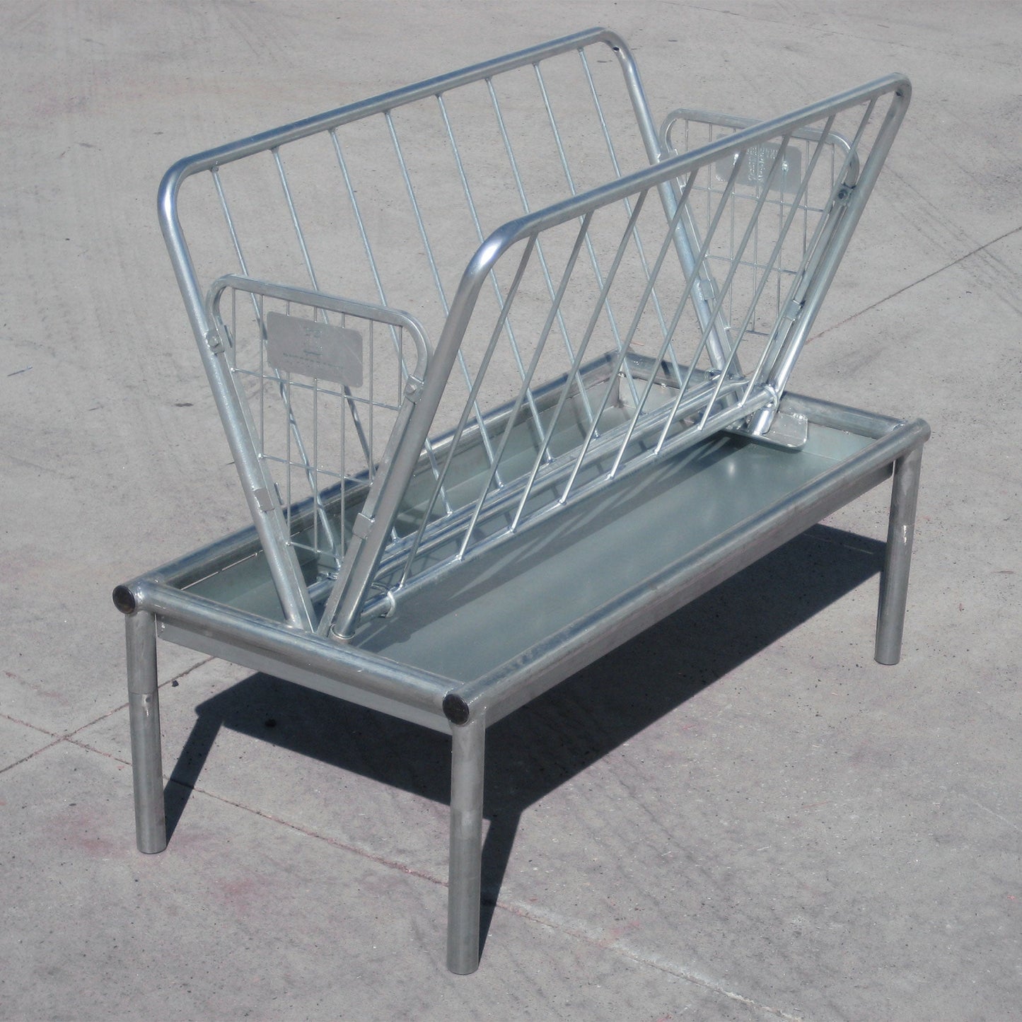 Rugged Ranch Products GV3PF 4 Ft Heavy Duty Galvanized Steel Pasture Feeder