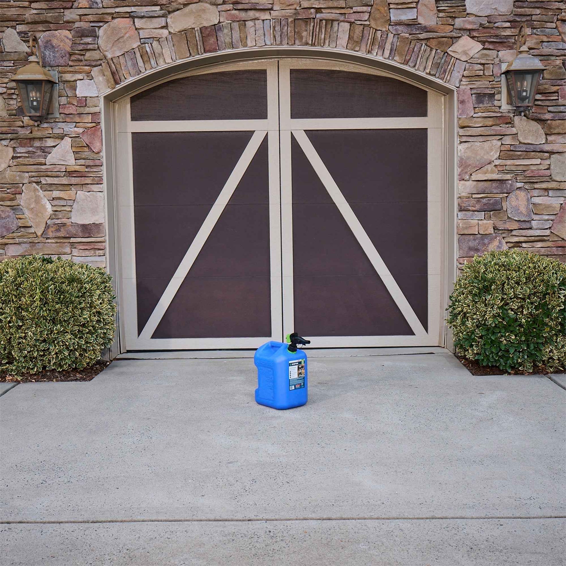 Scepter SmartControl Dual Handle Kerosene Can Container Jug, 5 Gal/18.9L, Blue