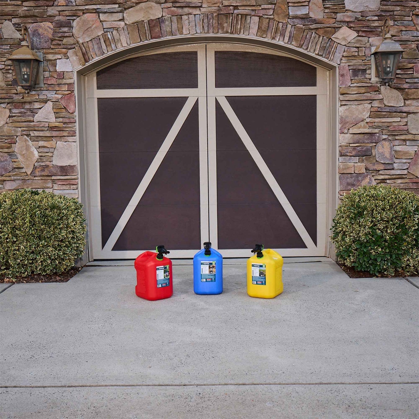 Scepter SmartControl Dual Handle Kerosene Can Container Jug, 5 Gal/18.9L, Blue