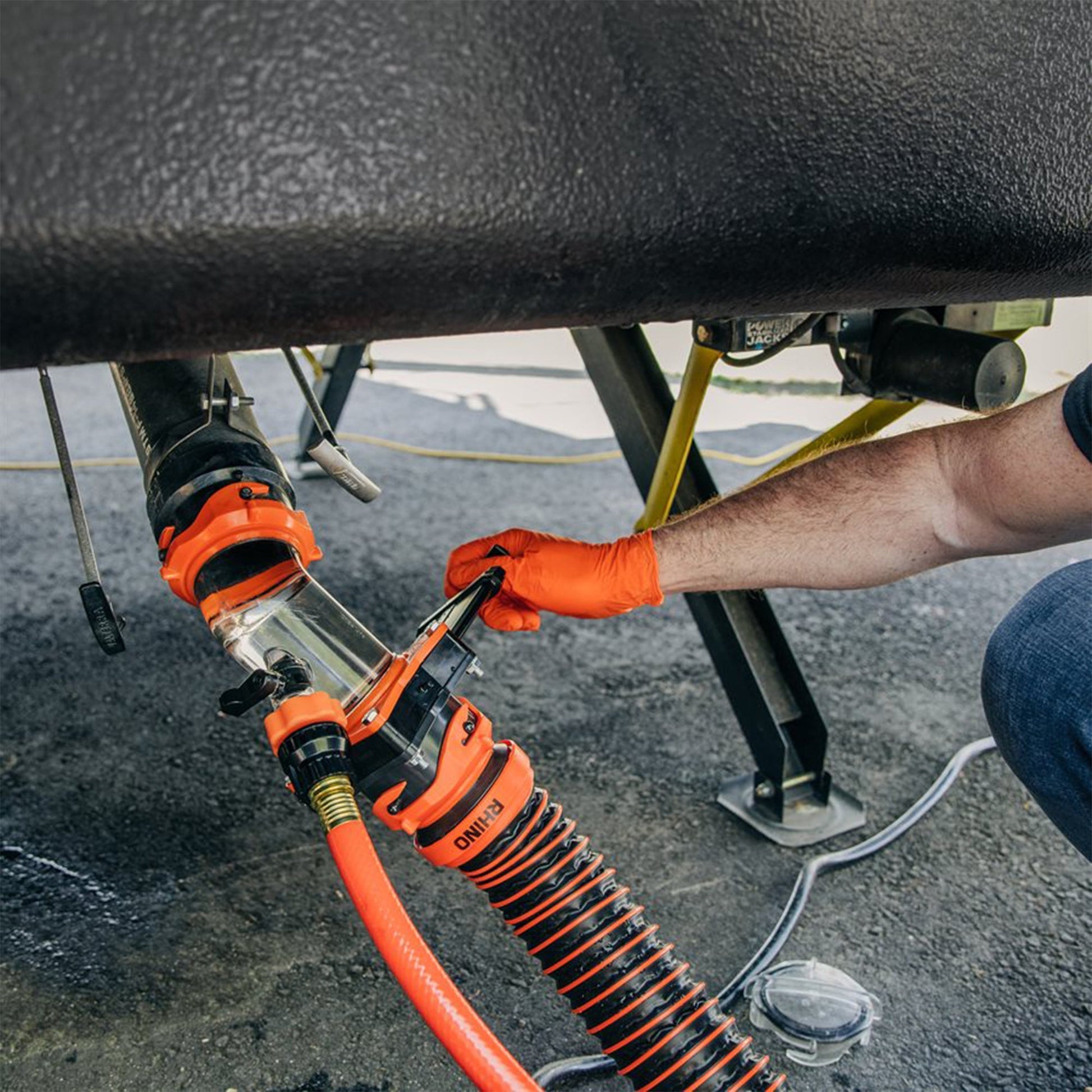 Camco Rhino Blaster Pro Clear Elbow RV Trailer Holding Tank Rinser w/Gate Valve - Find Fresh Goods