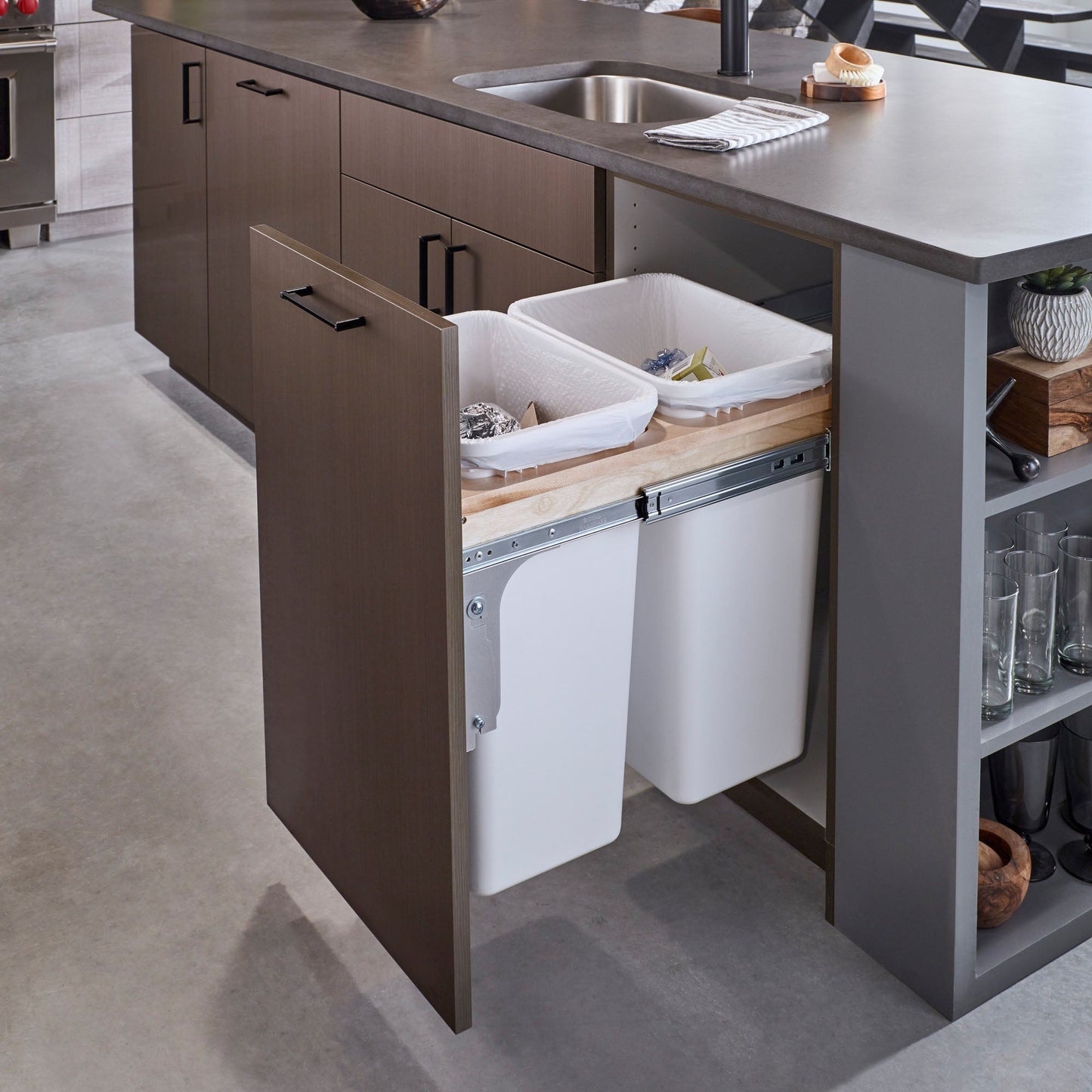 Rev-A-Shelf Pullout 50 qt. Trash Can for Full-height Cabinet, 4WCTM-1850DM2-419-FL