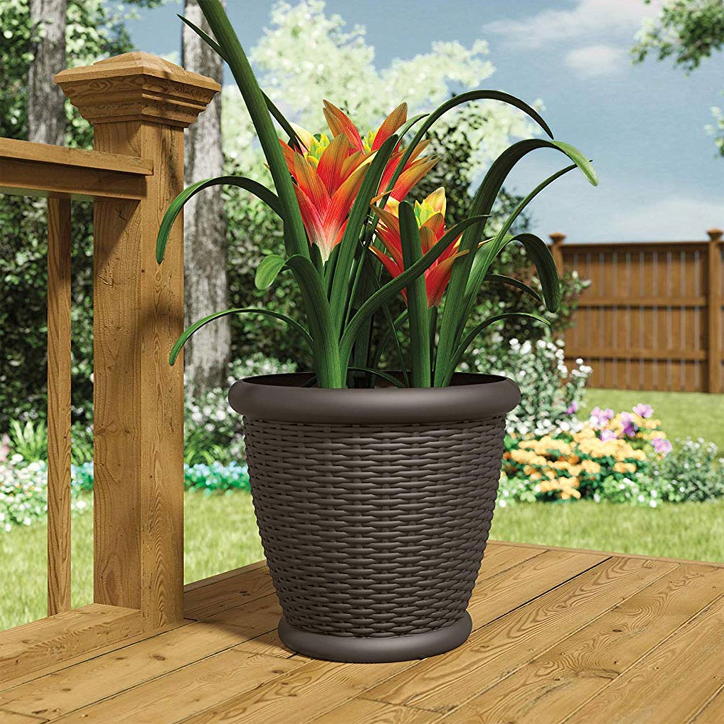 Suncast Willow 18" Diameter Decorative Wicker Patio Planter Pot, Java (4 Pack)