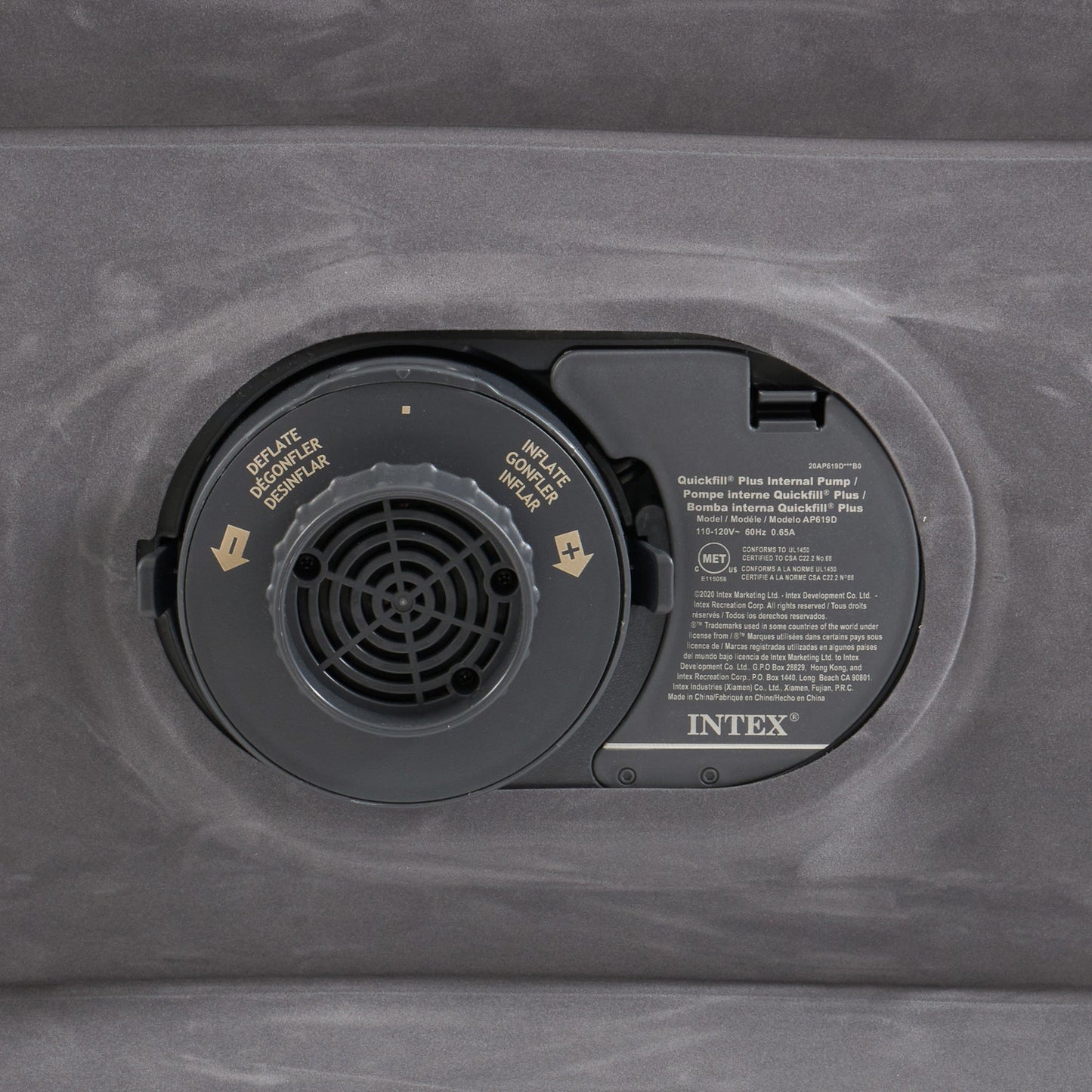 Intex 18" Inflatable Elevated Air Mattress Bed w/Built In Pump, King (2 Pack)