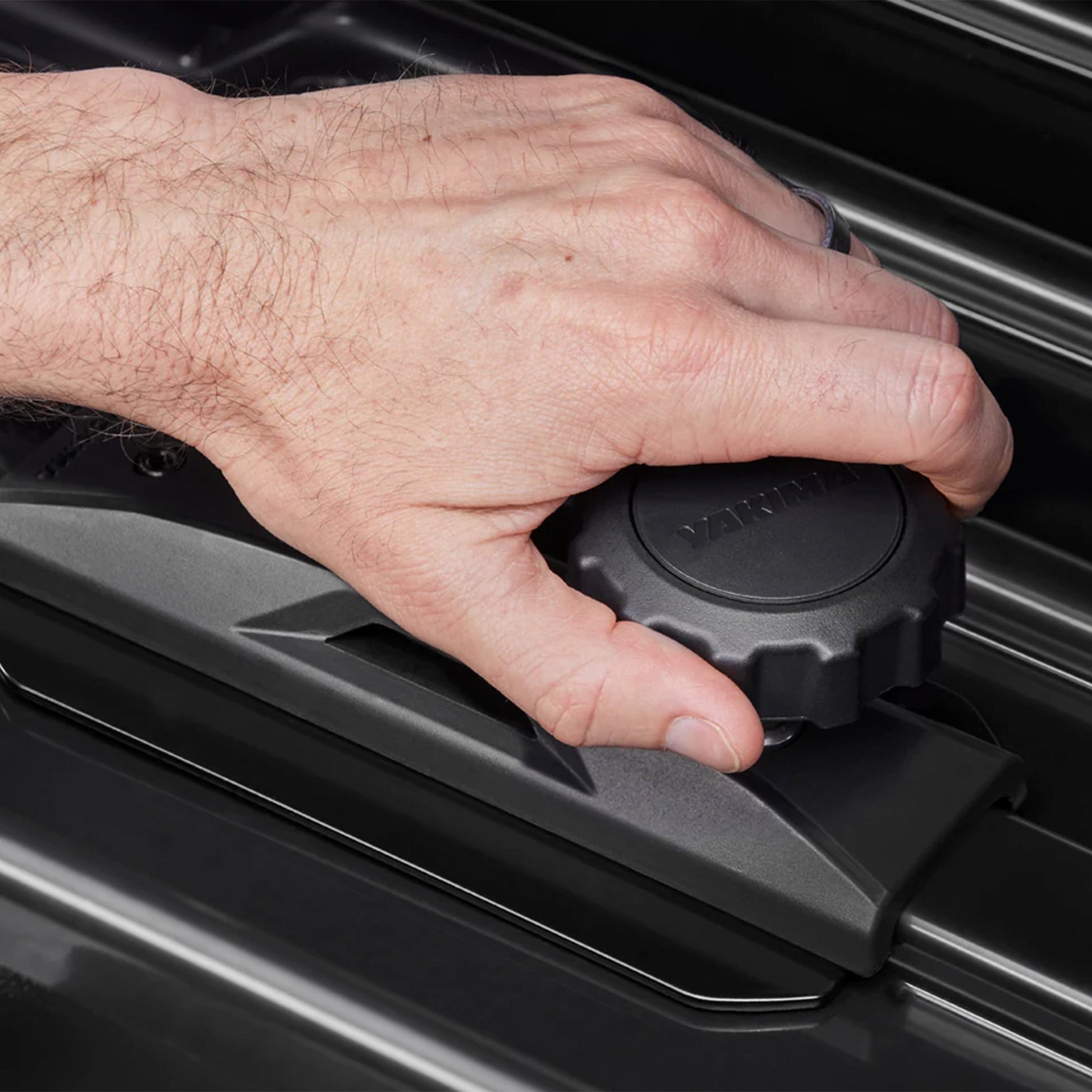 Yakima CBX 16 Roof Top Cargo Rugged Carrier Box, Fits StreamLine Crossbar, Black - Find Fresh Goods