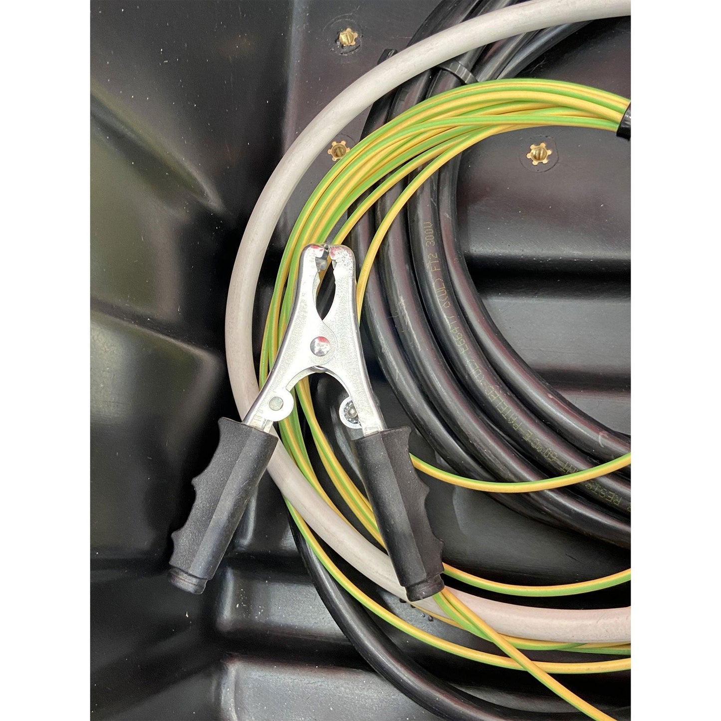 AM-TANK 116 Gallon Gasoline & Diesel Fuel Tank with 12 Volt Pump & Covering Lid - Find Fresh Goods