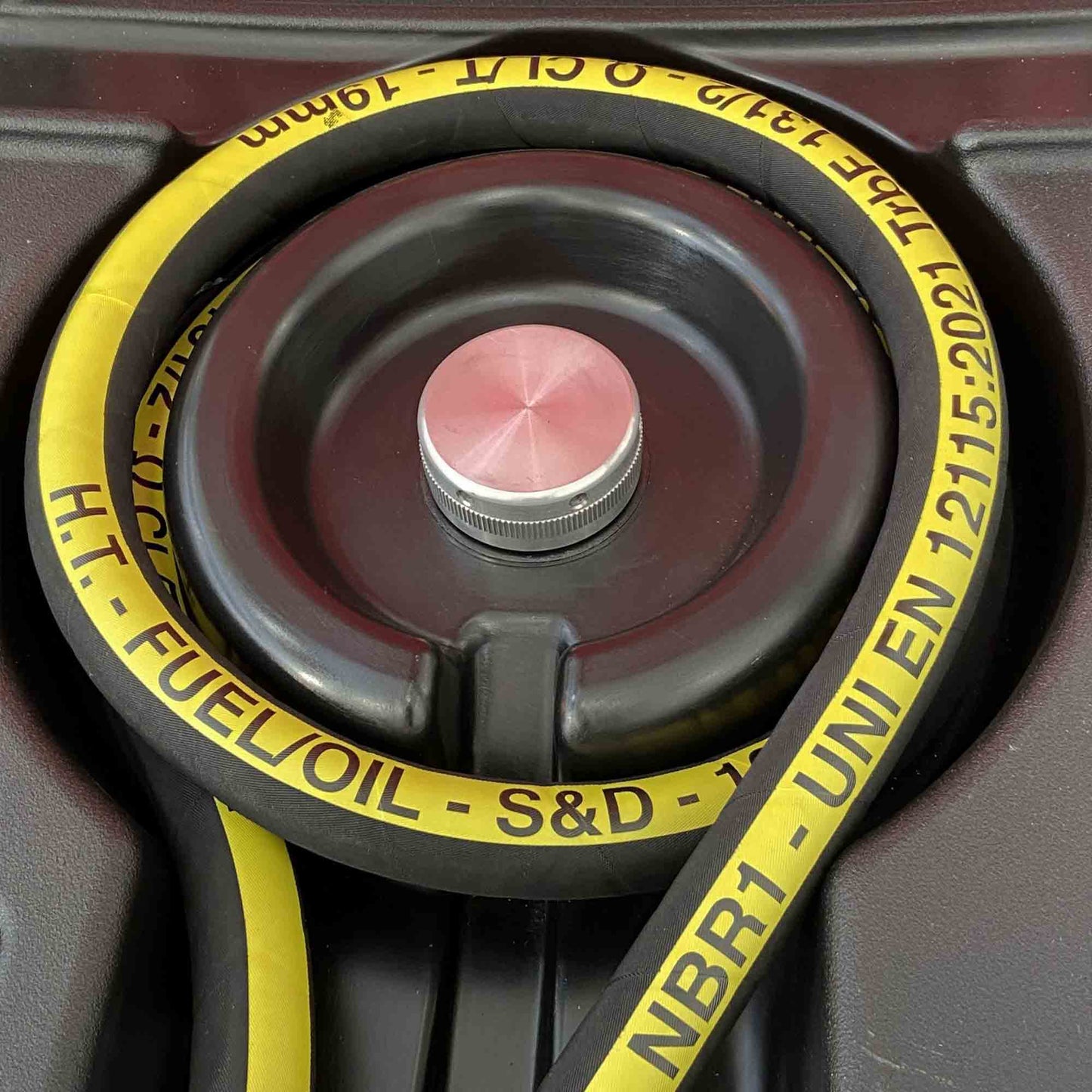 AM-TANK 58 Gallon Gasoline & Diesel Fuel Tank with 12 Volt Pump and Covering Lid - Find Fresh Goods