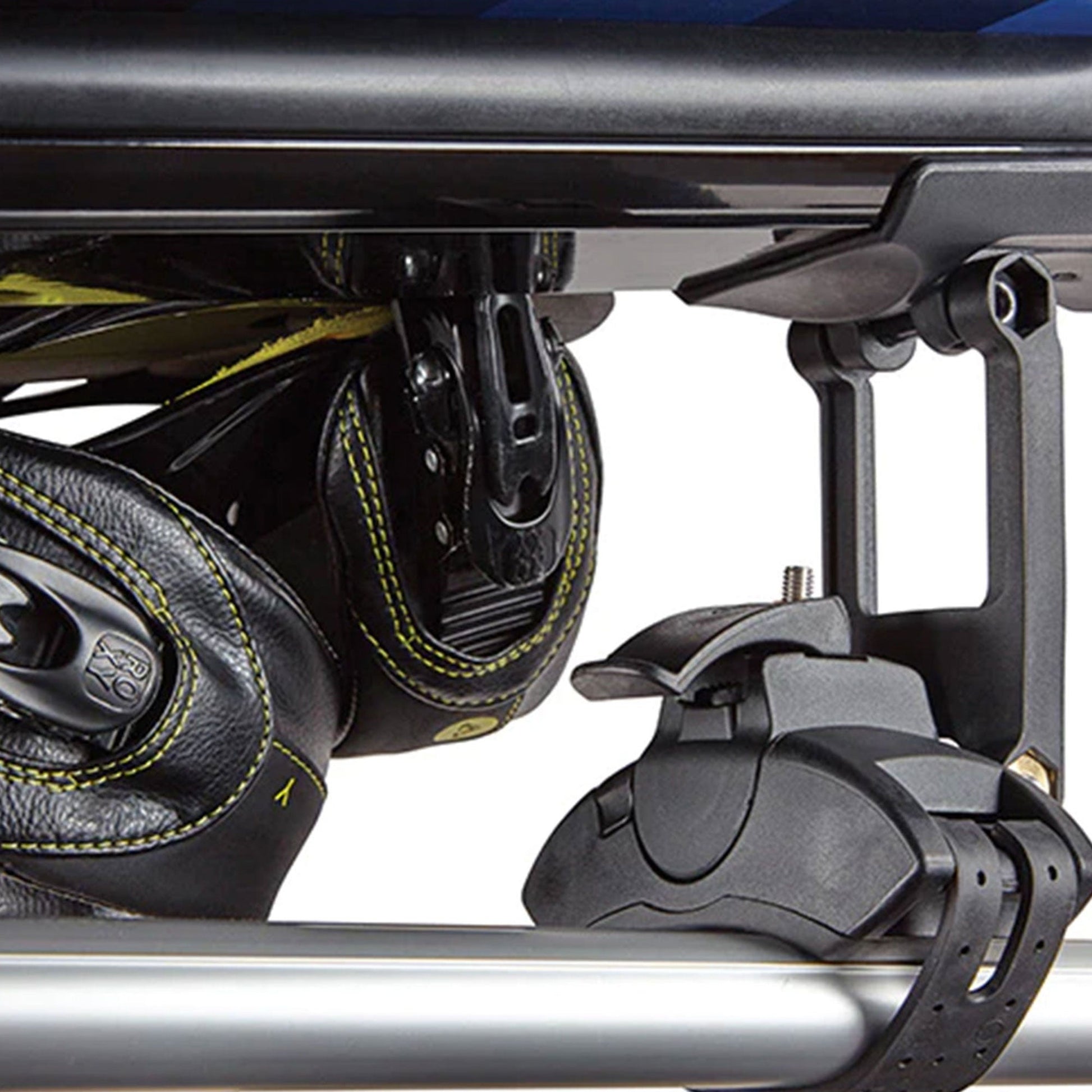 YAKIMA FatCat EVO 6 Skis or 4 Snowboards Mount Roof Rack, Fits T-Slot Crossbars - Find Fresh Goods