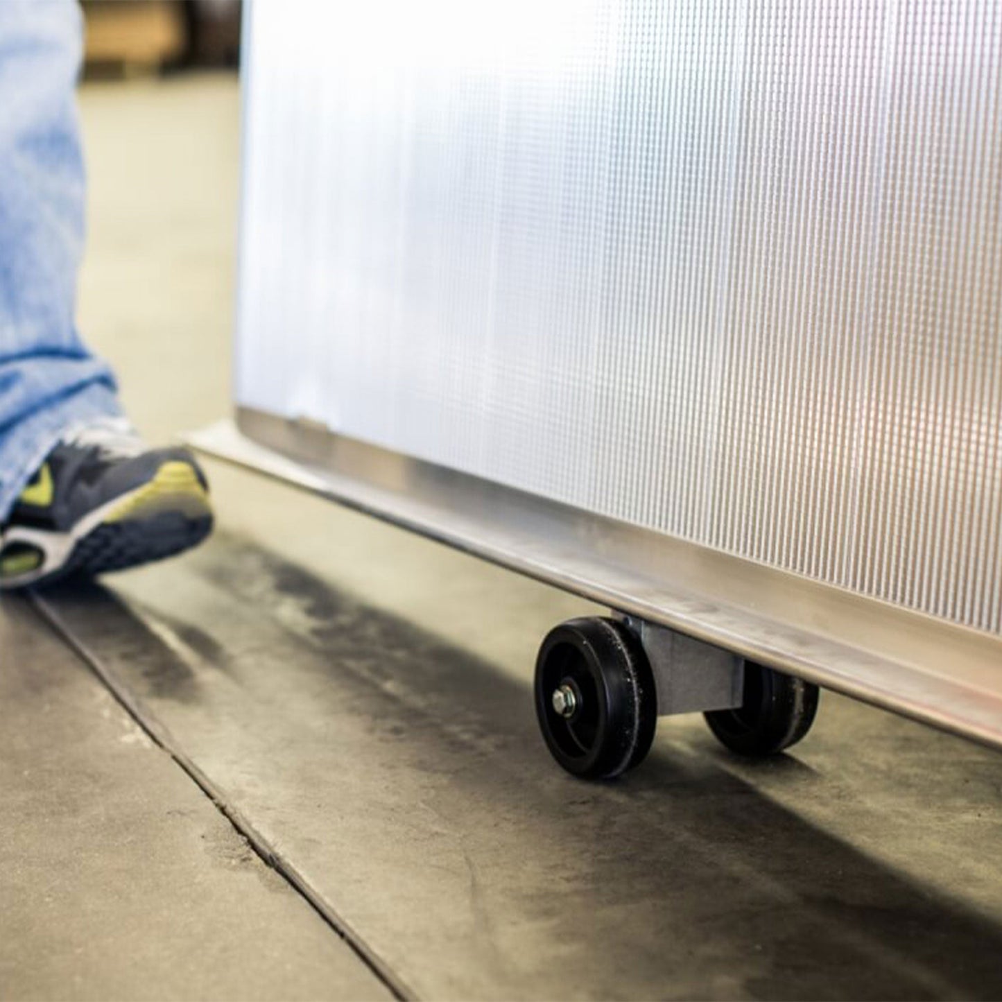 EZ-ACCESS TRAVERSE Aluminum Walk Ramp Wheel Kit with Reinforced Hook, Silver - Find Fresh Goods