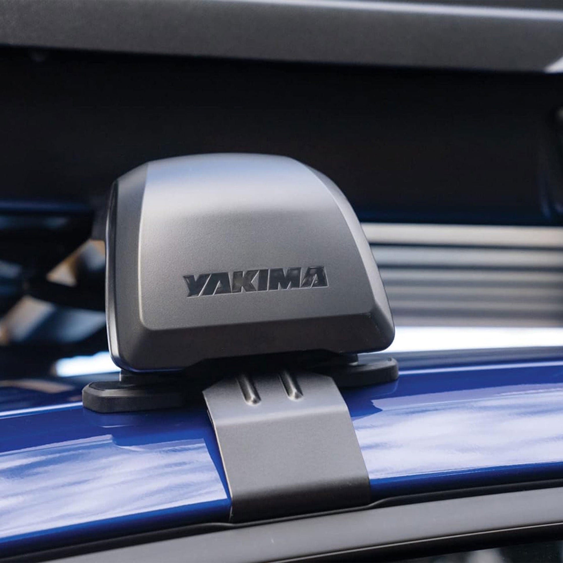 Yakima BaseLine FX 2XL Single Integrated Crossbar for Naked Roof Vehicles, Black - Find Fresh Goods