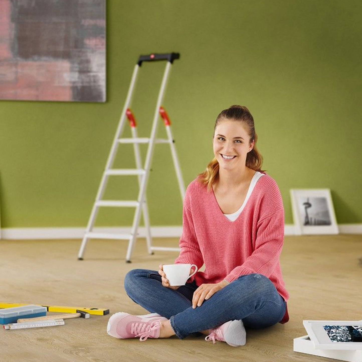 Hailo Folding Step Stool, 5 Step Ladder w/ Tray for Home & Kitchen, L60, Silver