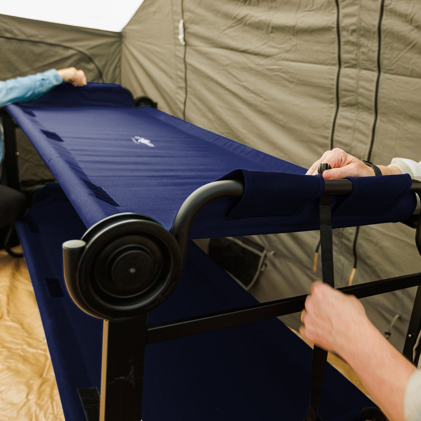Disc-O-Bed Extra Large Outdoor Convertible 2 Person Portable Camping Cots, Navy