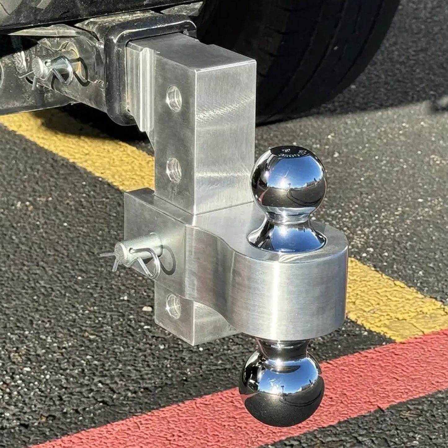 Uriah Products Adjustable Aluminum Hitch Mount with 2" & 2.31" Balls, Silver - Find Fresh Goods