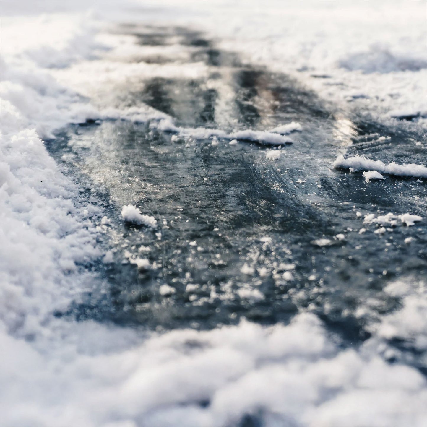 Snow Joe Ice Melt Calcium Chloride Blend, 40 lb (Packaging May Vary), AZ-40-CPP