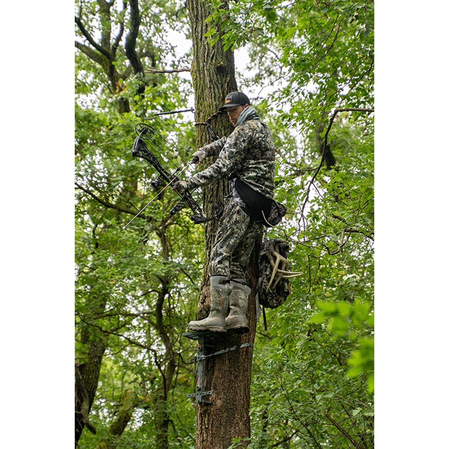 Hawk Helium Hammock Small Platform, Lightweight Tree Stand Hunting Gear, 10x6"