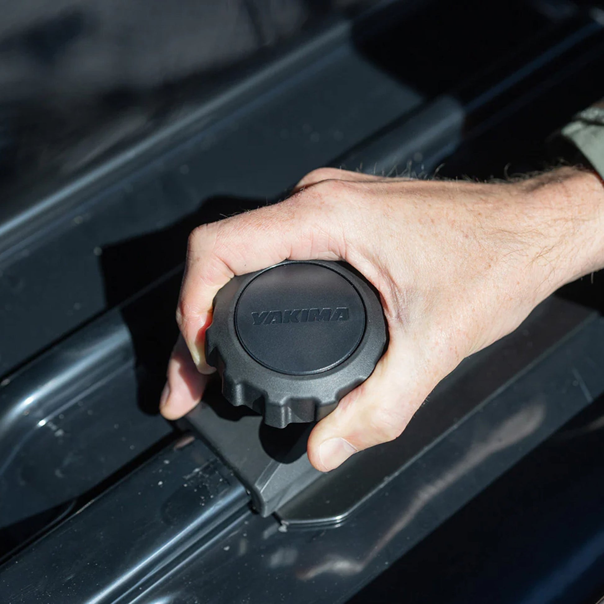 Yakima CBX XXL Roof Top Cargo Rugged Carrier Box Fits StreamLine Crossbar, Black - Find Fresh Goods