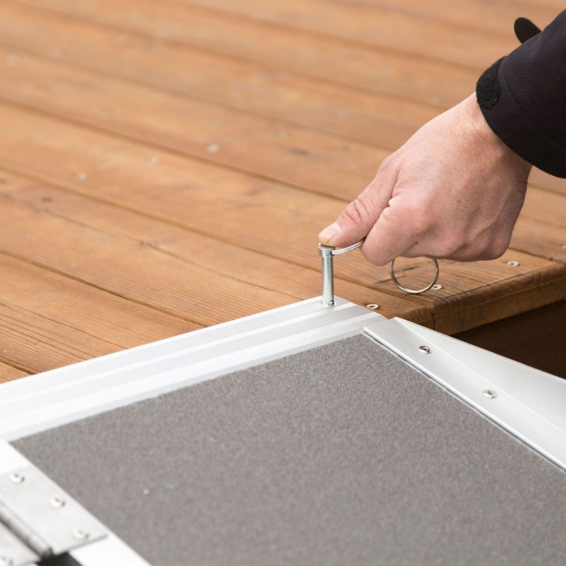 Silver Spring Mobility and Utility Ramp, 4 Foot Single Fold with Grit Surface - Find Fresh Goods