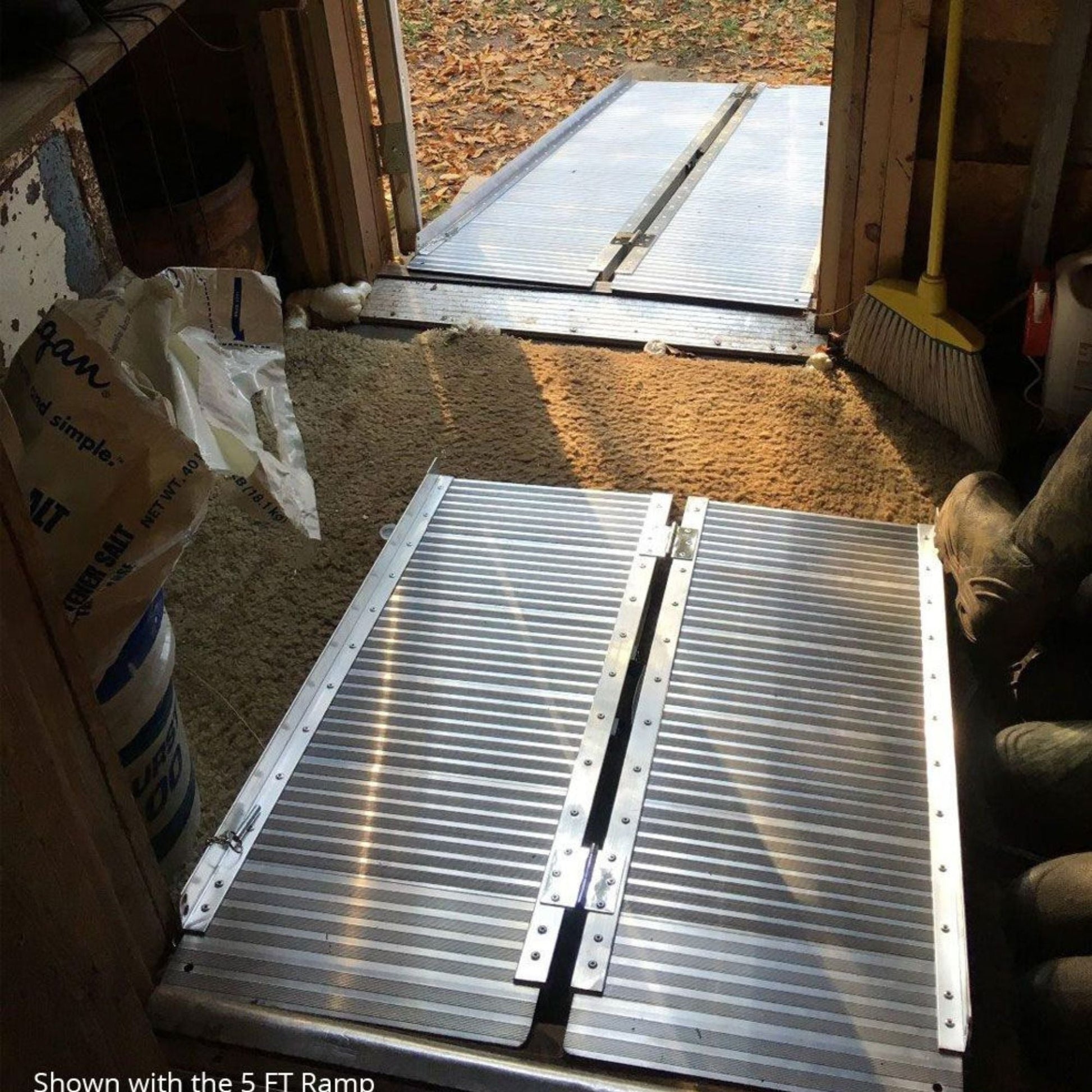 Titan Ramps 5 Foot Single-Fold Aluminum Wheelchair Ramp, 600 Pound Capacity - Find Fresh Goods