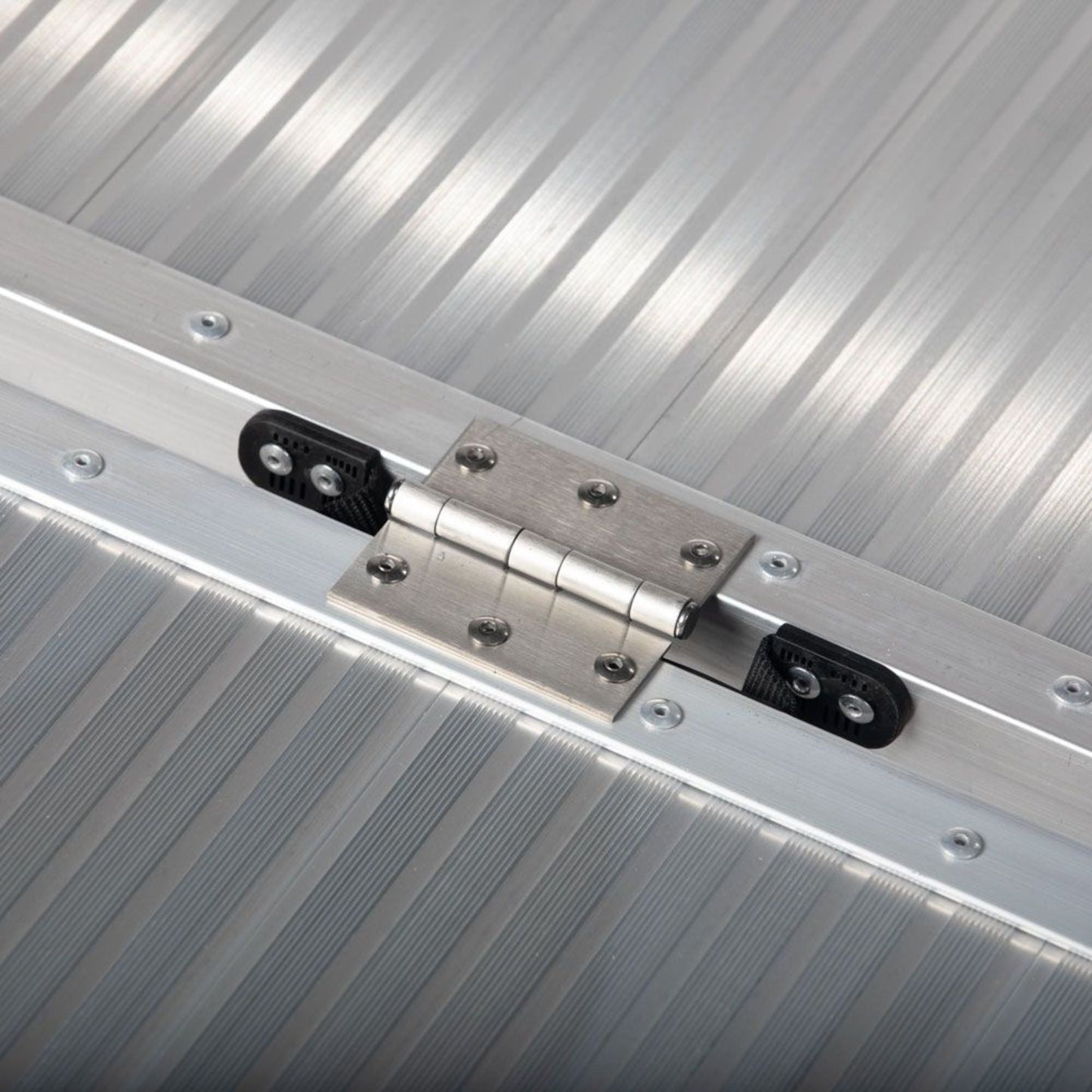 Titan Ramps 6 Foot Single-Fold Aluminum Wheelchair Ramp, 600 Pound Capacity