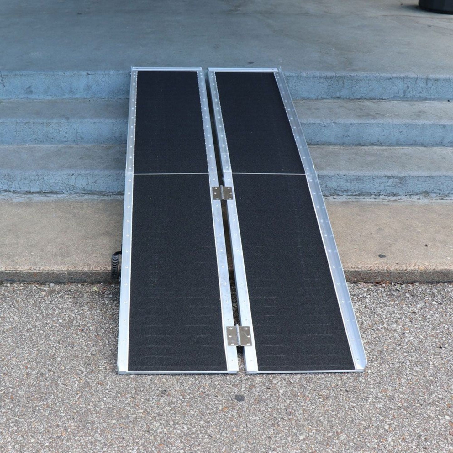 Titan Ramps 5 Foot Multi-Fold Grip Aluminum Wheelchair Ramp, 600 Pound Capacity - Find Fresh Goods