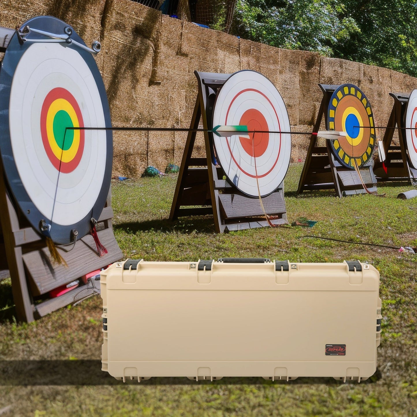 SKB Hard Large Plush Storage Case Archery Bow Parallel Limb iSeries REV2, Tan