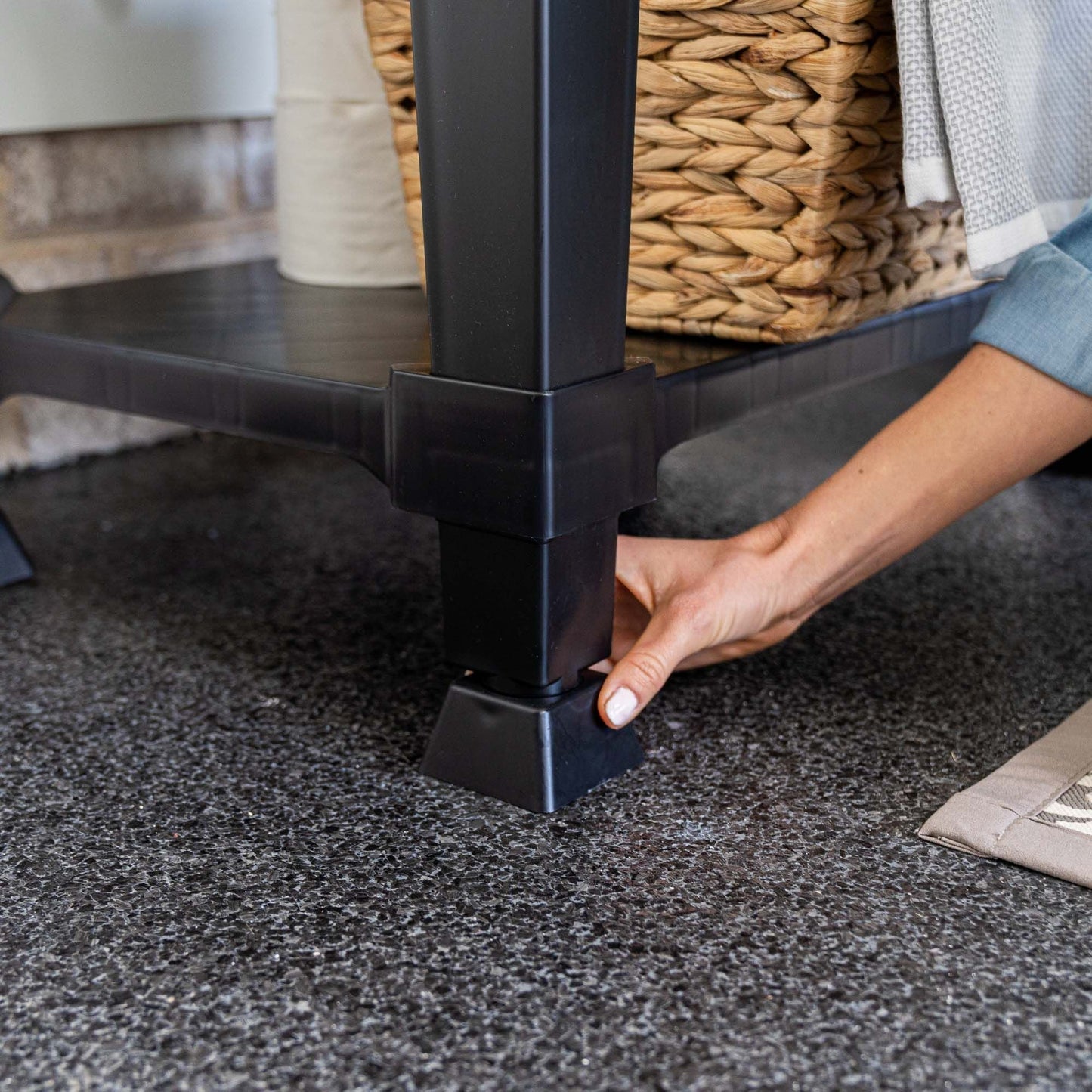 Utility Sink Heavy Duty Freestanding Utility Tub Sink, 30 x 24 Inches, Black