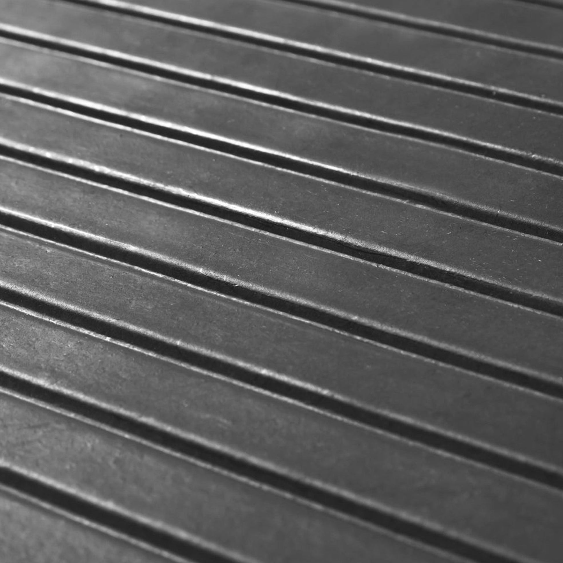 Silver Spring Rubber Threshold Ramp for Wheelchairs, Scooters & More, 1.5" Rise - Find Fresh Goods