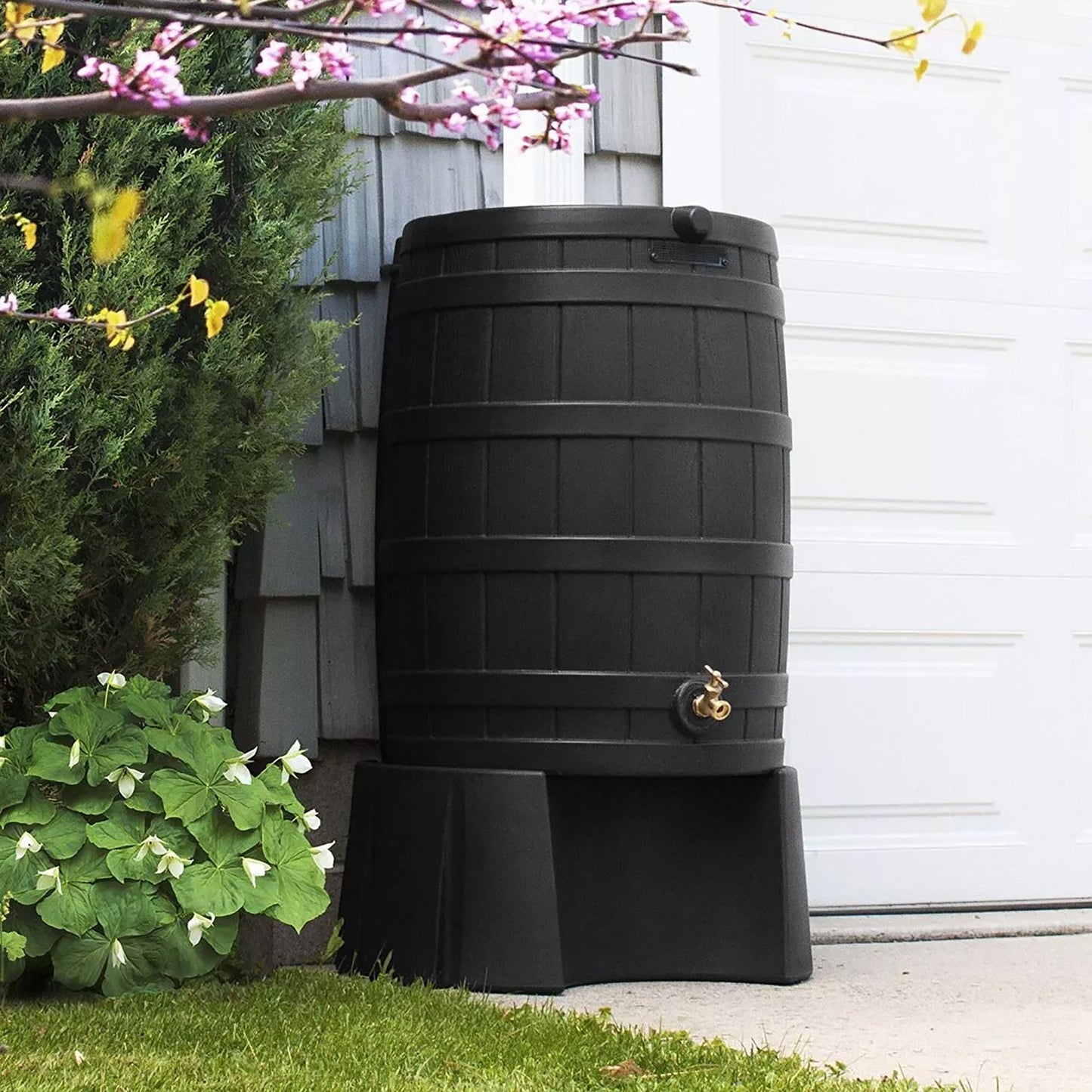 Good Ideas Rain Wizard 50 Gallon Rain Barrel Stand, Adds Room for Buckets, Black
