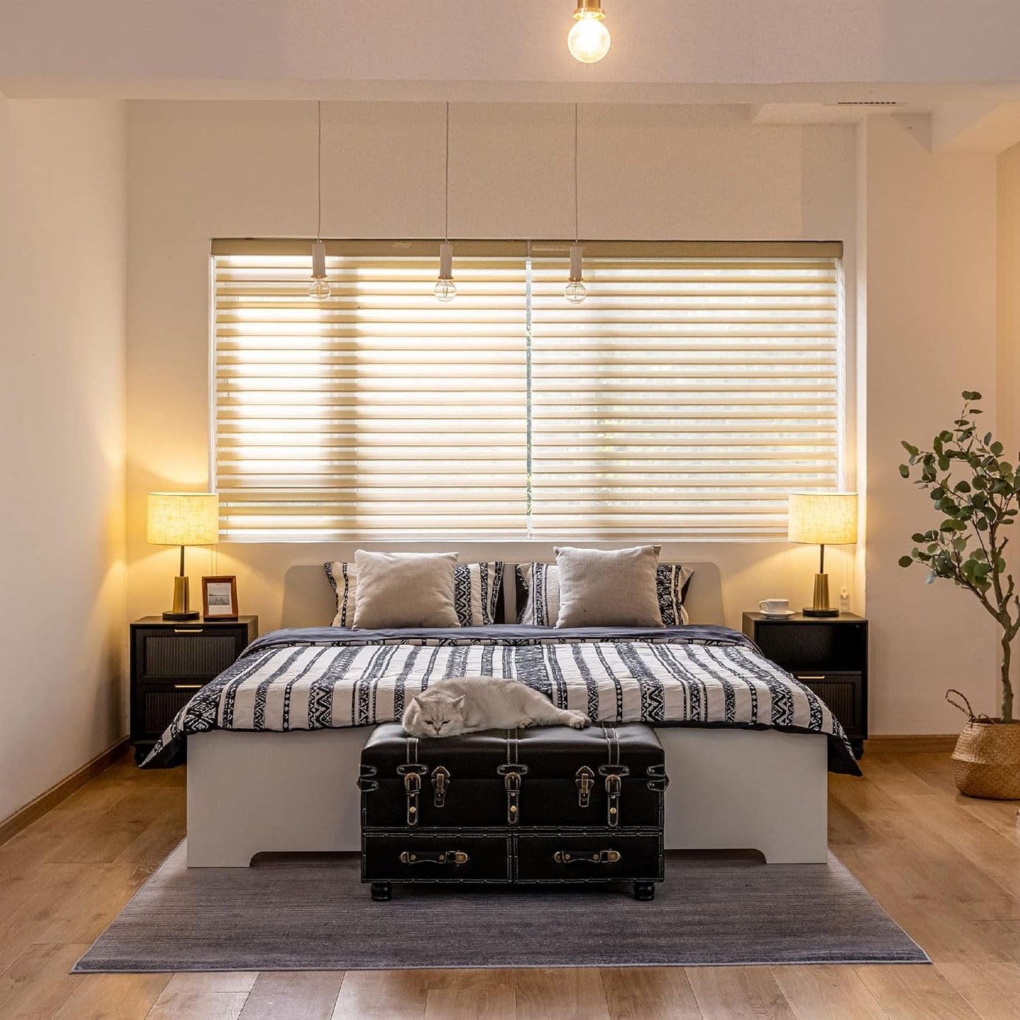 COZAYH Vintage Storage Bench, Upholstered Wooden Ottoman Bed Chest Box, Black