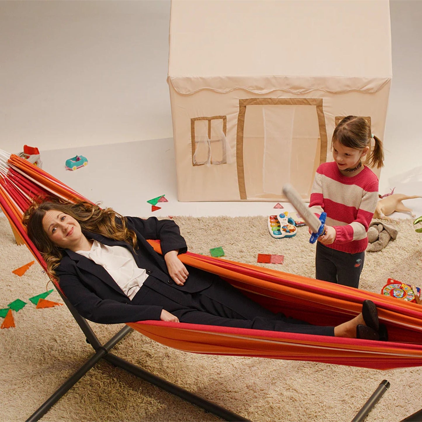 Vivere Double Cotton Hammock, Comfortable Daybed with Steel Stand, 9', Mimosa