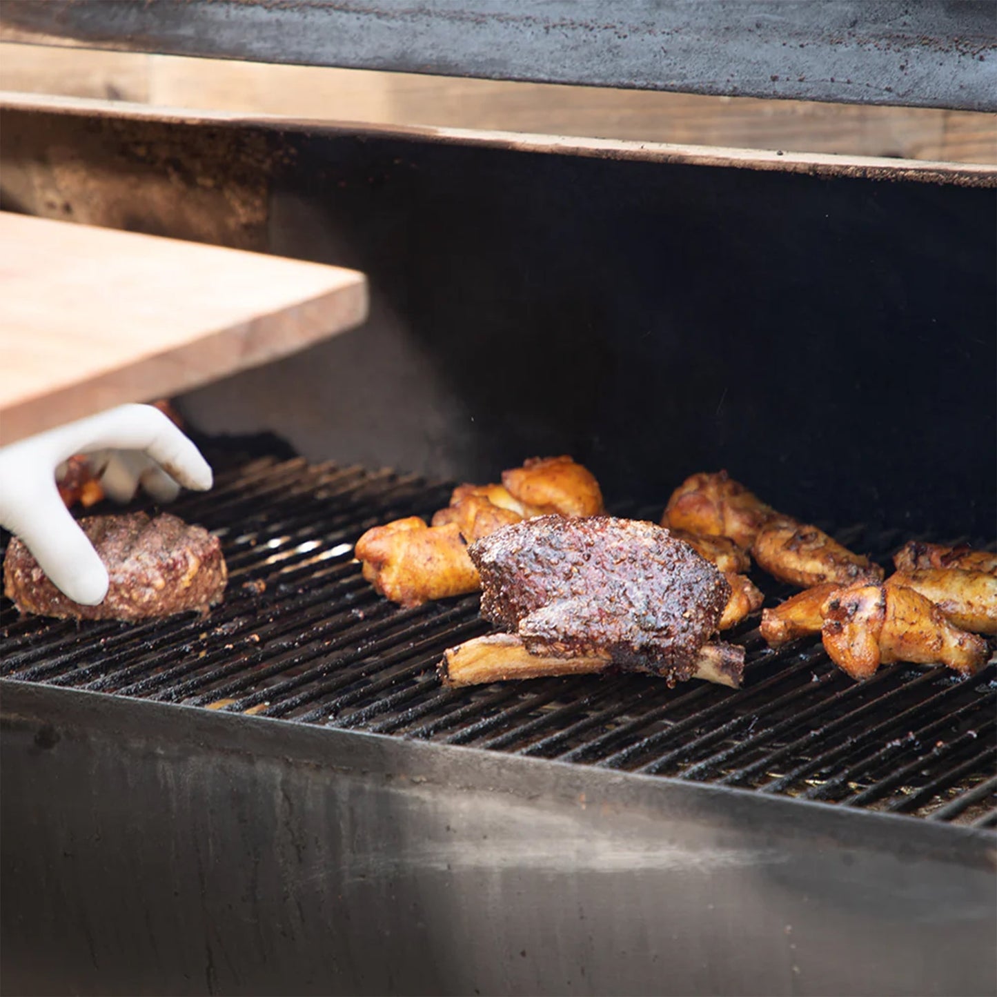 Bear Mountain BBQ All-Natural Old Fashioned Hardwood Smoker Pellets, 20 Lb Bag