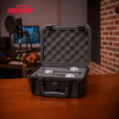 SKB Microphone Hard Case, Polypropylene Shell with 3-Slot Foam Interior, Black