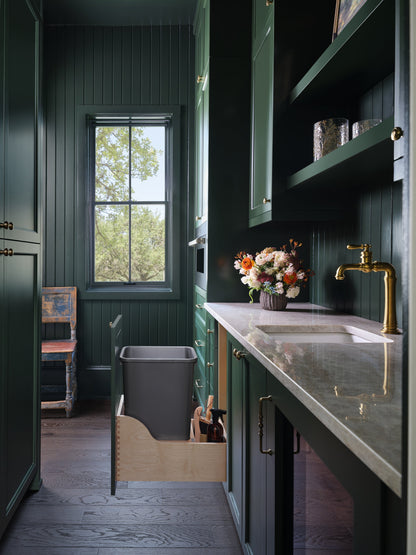 Rev-A-Shelf Single Pullout Trash Can 50 Qt w/ Soft-Close Slides, 4WCSC-1550DM-1