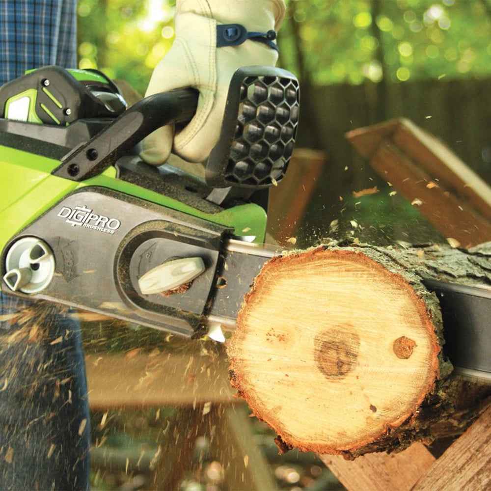 Greenworks 40V 16" Cordless Brushless Chainsaw with 4.0 Ah Battery and Charger 20312