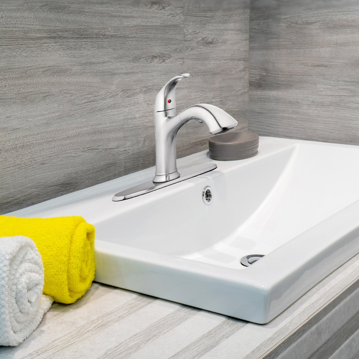 HomePointe Single Loop Handle Kitchen Faucet With Pull-Out Spray, Brushed Nickel