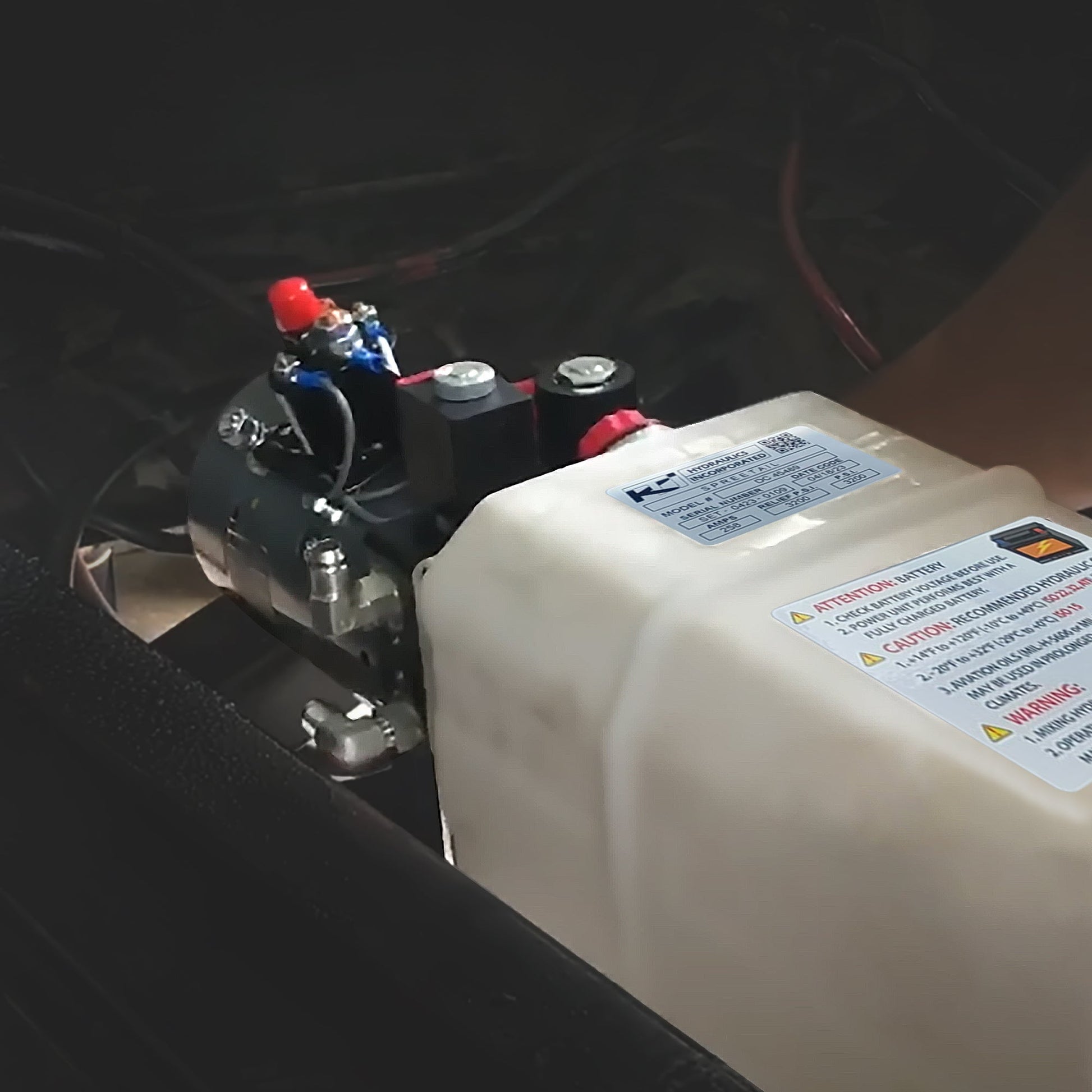 KTI Hydraulics 12 VDC Hydraulic Power Unit with Single Double Acting, 3 Quarts - Find Fresh Goods