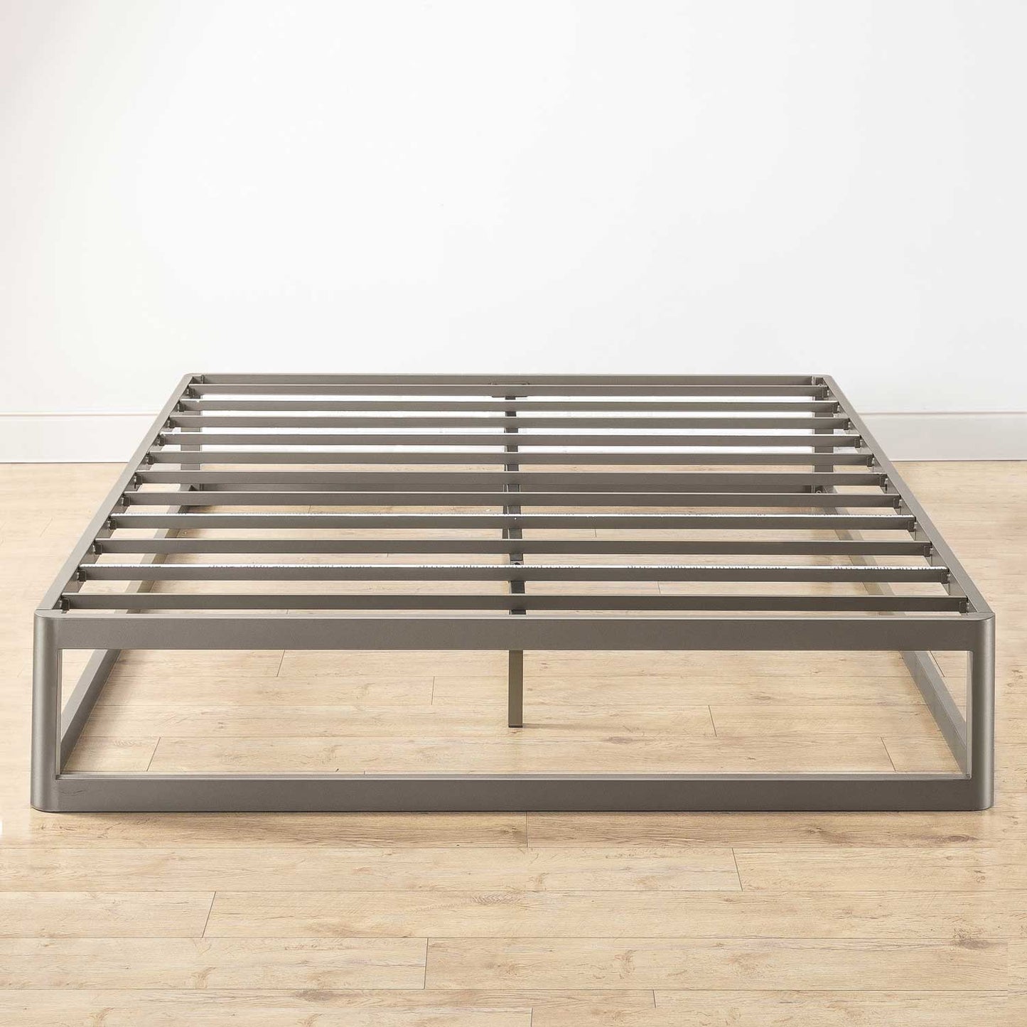 Mellow Ace of Base Metal Platform Low Profile Bed Frame, Round 12 Inch, King